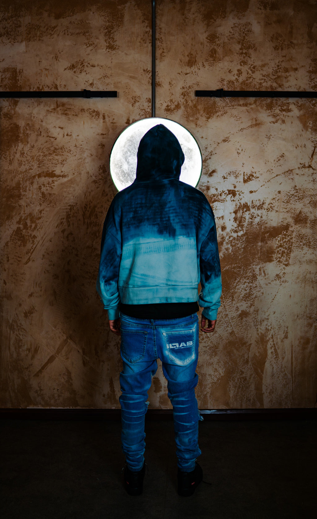 j. BLUE DISTRESSED STARDUST