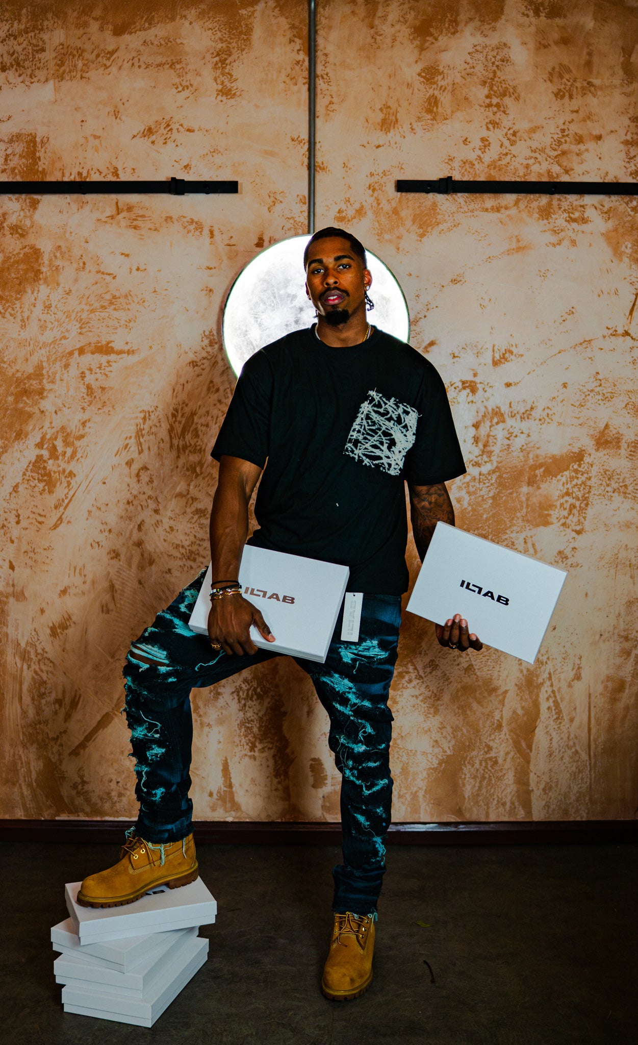 m. TURQUOISE DISTRESSED DENIM